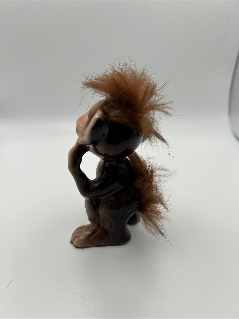 Vintage ceramic monkey. Made in Japan
4.5” tall 2”wide - Picture 4 of 7